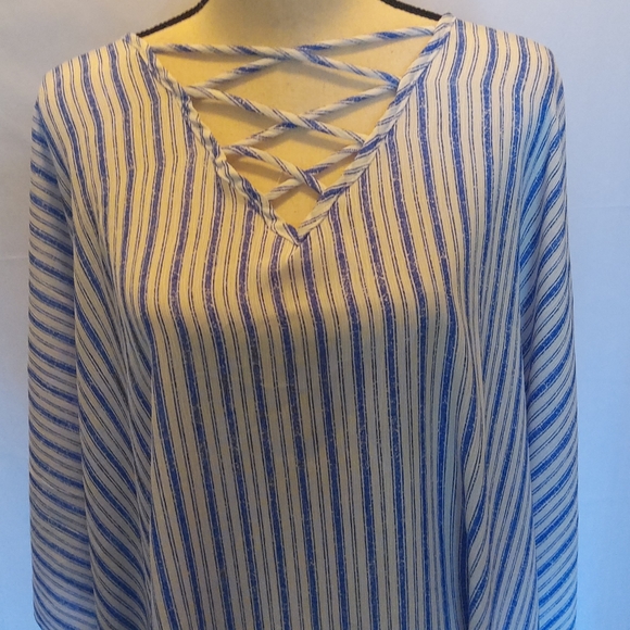 High-Low Tunic 🔥 - Picture 4 of 9